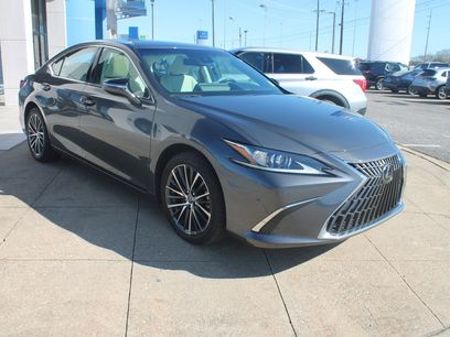 Used 2022 Lexus ES 350 w/ Premium Package