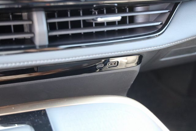 New 2026 Buick Enclave Avenir FWD image 25