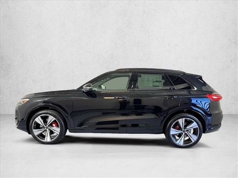 New 2026 Audi SQ5 Premium Plus AWD/4WD image 8