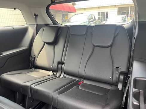 Used 2026 Kia Carnival SX w/ SX Dark Edition Package FWD image 14