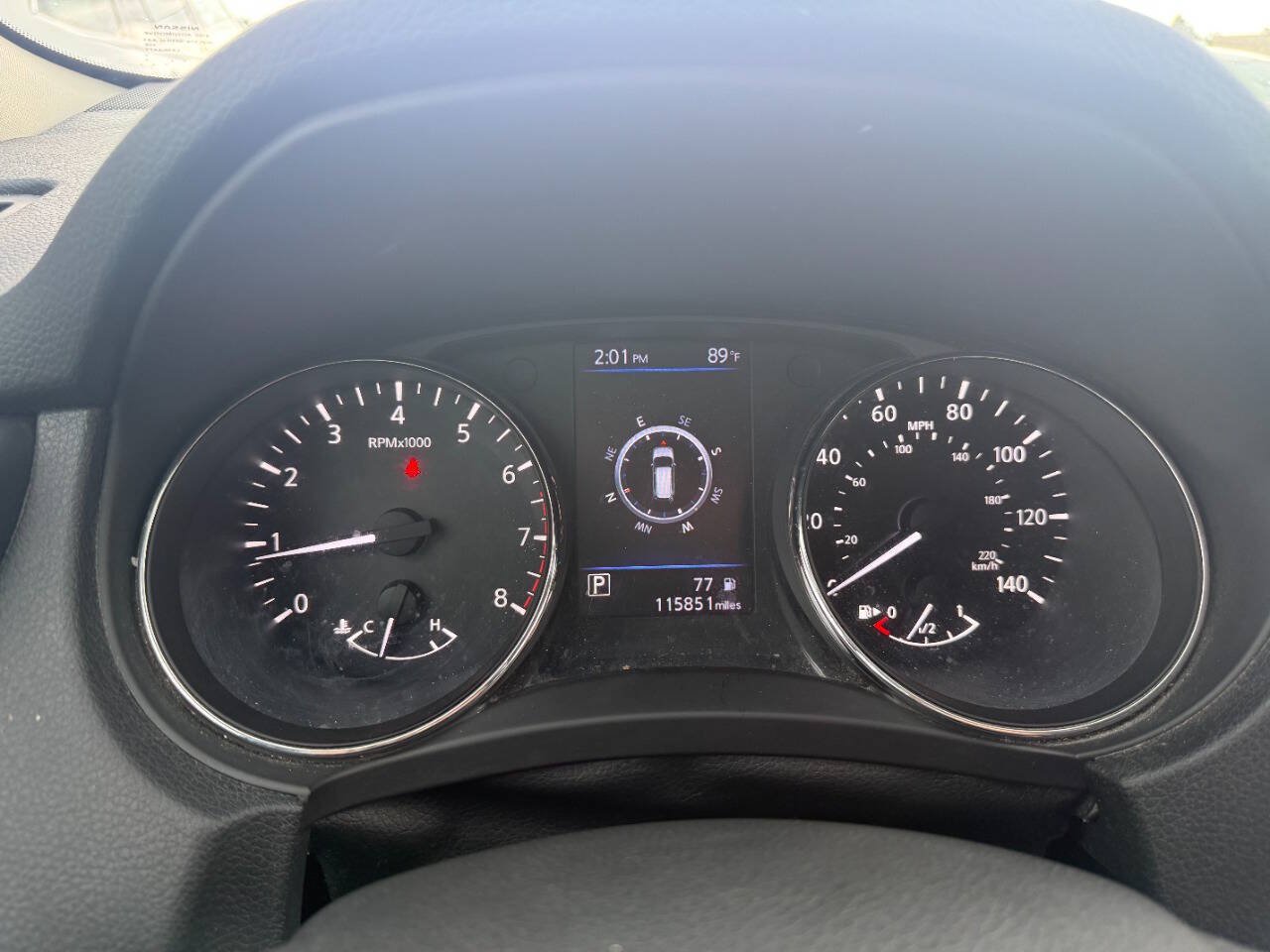 Used 2019 Nissan Rogue SL AWD/4WD image 16