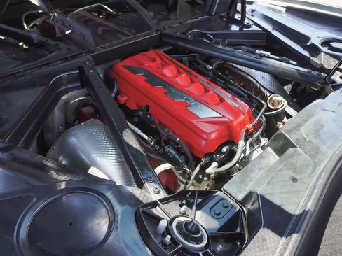 Used 2023 Chevrolet Corvette Stingray Preferred Cpe w/ 2LT RWD image 36