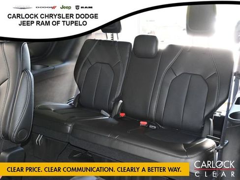 New 2026 Chrysler Voyager LX image 32