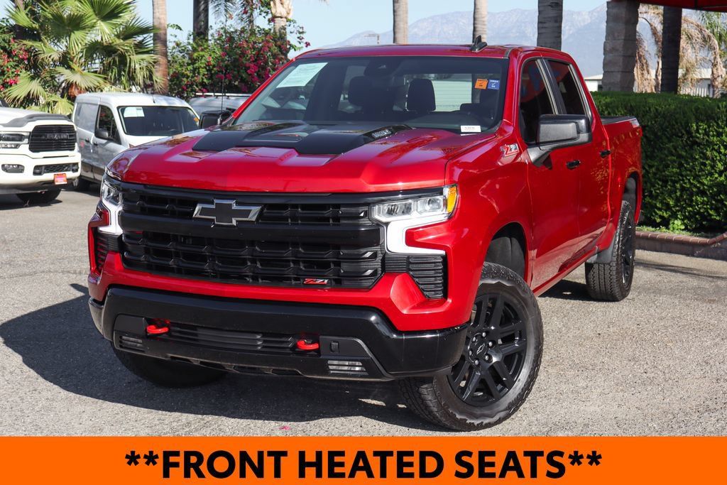 Used 2025 Chevrolet Silverado 1500 LT Trail Boss w/ Protection Package AWD/4WD image 4