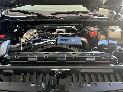 Used 2024 Chevrolet Silverado 2500 LTZ w/ LTZ Plus Package AWD/4WD image 31