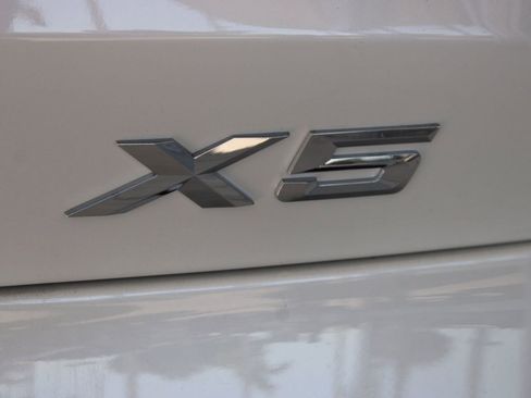 New 2026 BMW X5 sDrive40i image 23