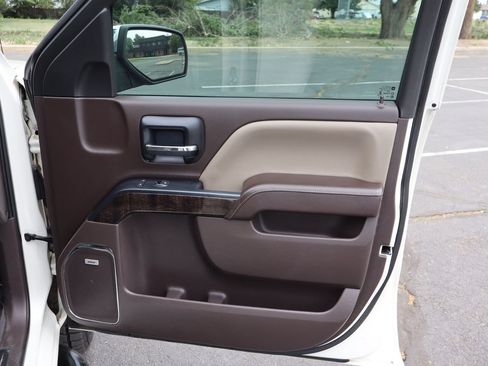 Used 2014 GMC Sierra 1500 Denali AWD/4WD image 26