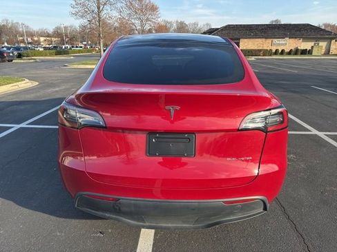 Used 2023 Tesla Model Y Long Range image 7