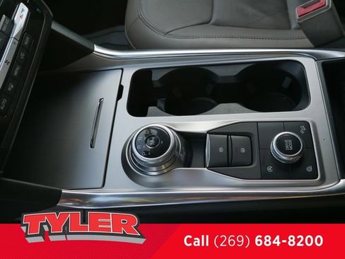 Used 2020 Ford Explorer Limited AWD/4WD image 38