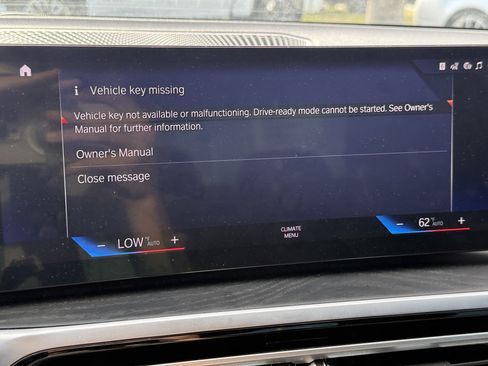 Used 2024 BMW 330i Sedan w/ Convenience Package image 20