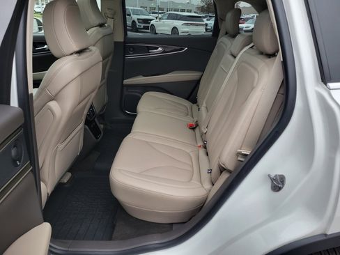 Certified 2023 Lincoln Nautilus Reserve w/ Equipment Group 201A image 39