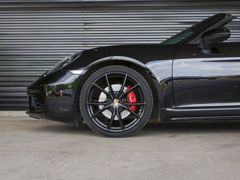 Certified 2017 Porsche 718 Boxster RWD image 13
