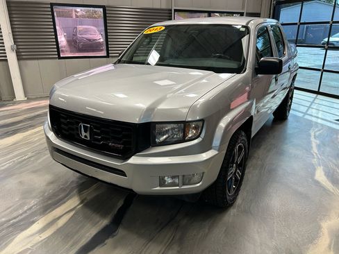 Used 2013 Honda Ridgeline Sport image 3