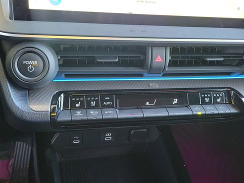 Certified 2024 Toyota Prius Limited image 26