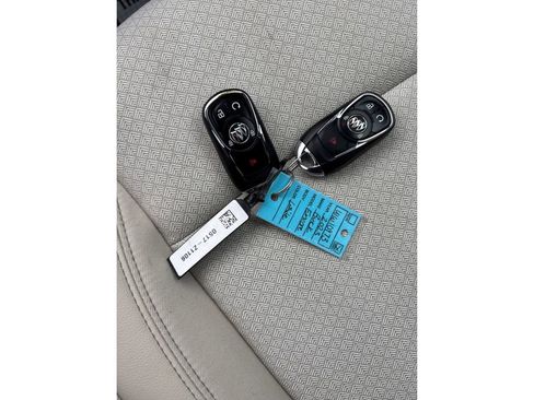 Used 2023 Buick Encore GX Select image 35