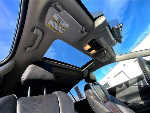 Used 2021 Subaru Crosstrek 2.5i Limited w/ Moonroof Package 1 image 18