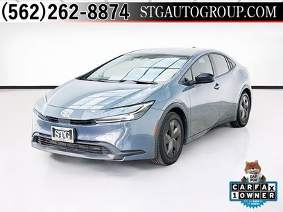Used 2025 Toyota Prius LE