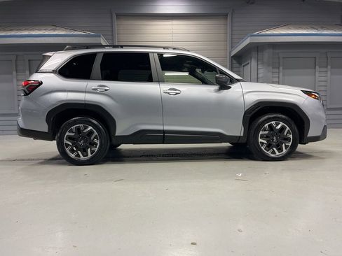 Certified 2025 Subaru Forester Premium w/ Convenience Package #1 image 13