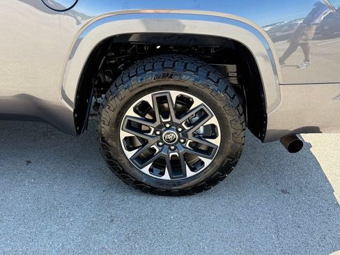 Used 2023 Toyota Tundra Limited w/ Power Package AWD/4WD image 43