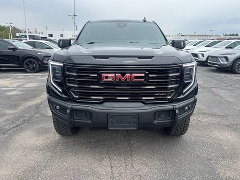 Used 2024 GMC Sierra 1500 AT4X AWD/4WD image 2