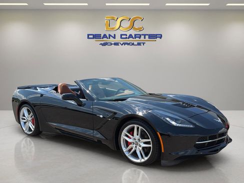 Used 2015 Chevrolet Corvette Stingray Convertible w/ 3LT Preferred Equipment Group RWD image 7