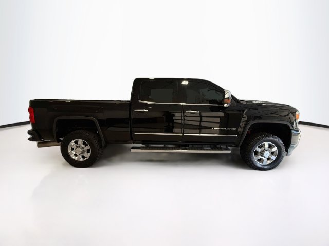 Used 2017 GMC Sierra 3500 Denali w/ Duramax Plus Package AWD/4WD image 8