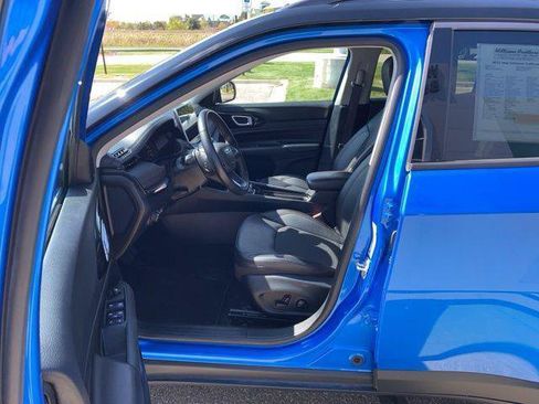 Certified 2022 Jeep Compass Trailhawk w/ Trailhawk Convenience Group AWD/4WD image 15