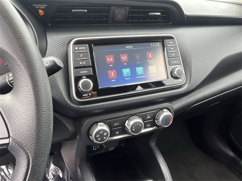 Used 2023 Nissan Kicks S image 20