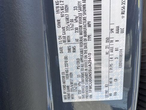 Used 2025 Ford Escape Active image 41