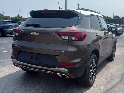 Used 2022 Chevrolet TrailBlazer ACTIV w/ Sun and Liftgate Package FWD image 5