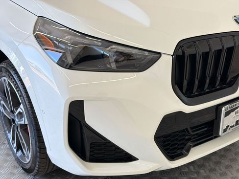 New 2026 BMW X1 xDrive28i w/ Technology Package AWD/4WD image 11