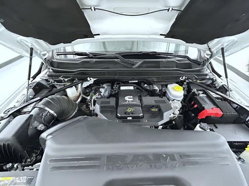 Certified 2024 RAM 2500 Limited image 24