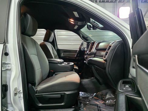 Used 2023 RAM 2500 Big Horn w/ Level 1 Equipment Group image 17