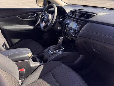 Used 2017 Nissan Rogue S w/ S Family Package FWD image 16