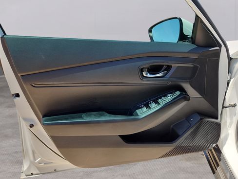 Used 2023 Honda Accord LX image 10