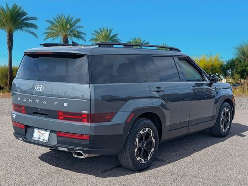 Used 2025 Hyundai Santa Fe SEL image 5