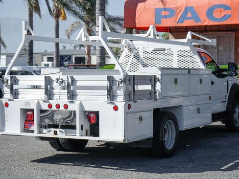 Used 2017 Ford F550 2WD Regular Cab Super Duty image 9