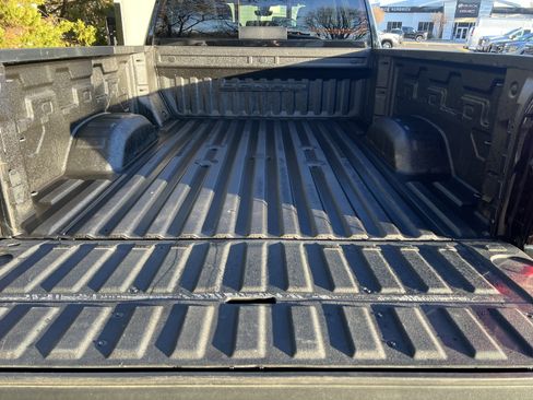 Used 2023 GMC Sierra 2500 Denali w/ Denali Ultimate Package image 32