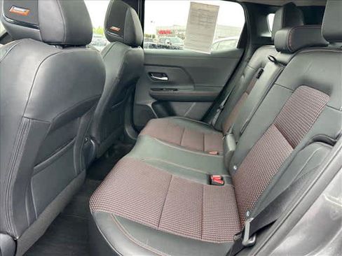 Used 2025 Nissan Kicks SR w/ SR Premium Package FWD image 11