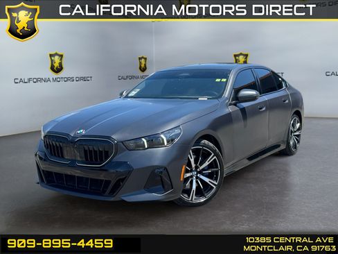 Used 2024 BMW 530i w/ M Sport Package RWD image 1