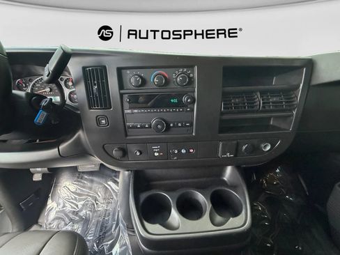 Used 2020 Chevrolet Express 2500 w/ Driver Convenience Package RWD image 17