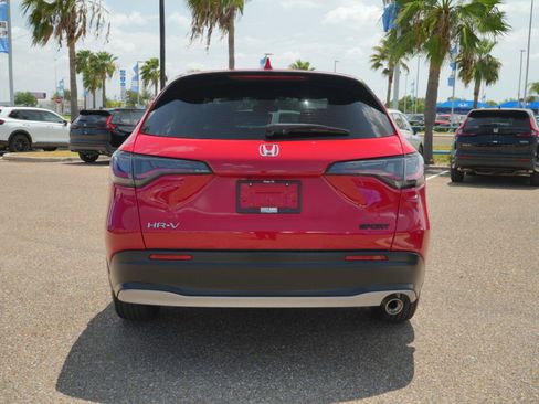 Used 2024 Honda HR-V Sport image 10