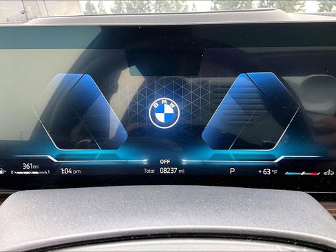 Used 2024 BMW X7 xDrive40i w/ Parking Assistance Package image 13