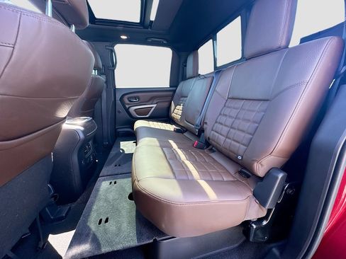 Used 2024 Nissan Titan Platinum Reserve w/ Moonroof Package AWD/4WD image 27