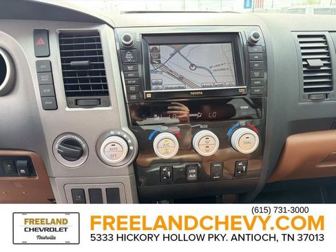 Used 2012 Toyota Tundra Limited w/ Memory Pkg image 32