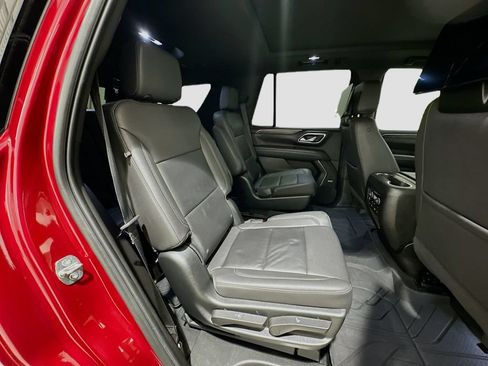 Used 2023 Chevrolet Tahoe Z71 w/ Luxury Package AWD/4WD image 30