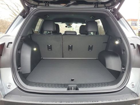 New 2026 GMC Terrain Elevation w/ Elevation Premium Package AWD/4WD image 9