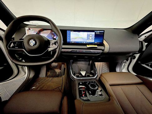 Used 2026 BMW X3 xDrive30i w/ Premium Package AWD/4WD image 15