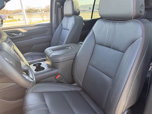 Used 2024 Chevrolet Tahoe RST w/ Luxury Package image 27