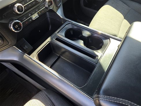 Used 2021 Ford F150 XLT w/ Equipment Group 302A High image 18